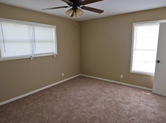 2nd image of 2404 College Dr