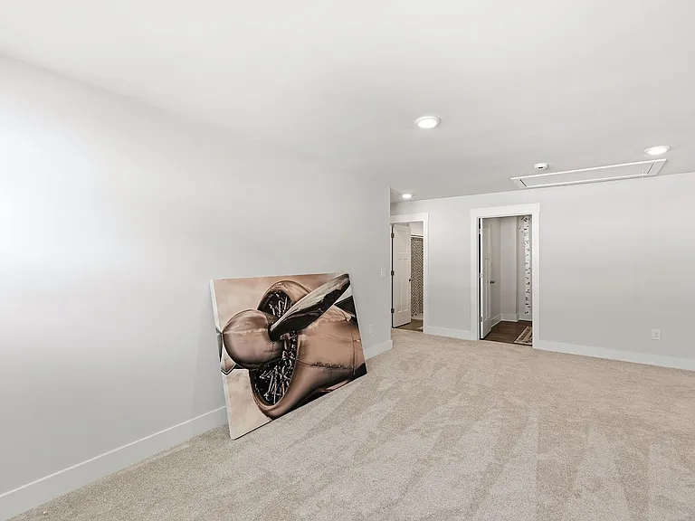 1615 Chelmsford Ct — Photo 29