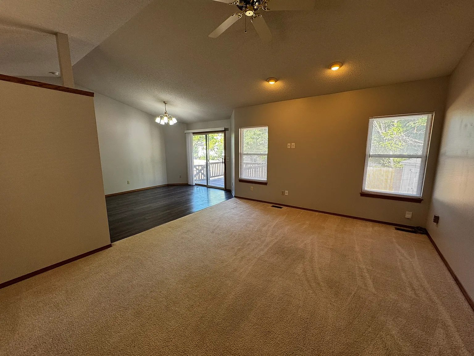 4 bed, 2268 sqft, $2,000 — Photo 3