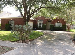 210 Tapwood Ln, Cibolo, TX 78108