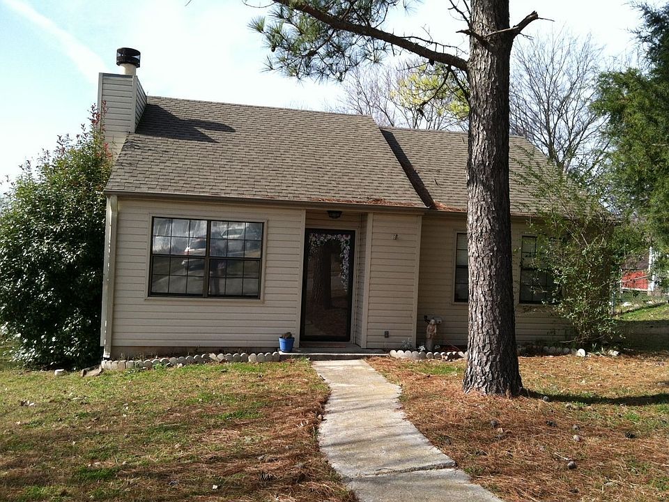 1st image of 13936 Wyandotte Dr SW