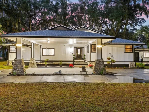 2305 NE 64th Ter, Gainesville, FL 32609