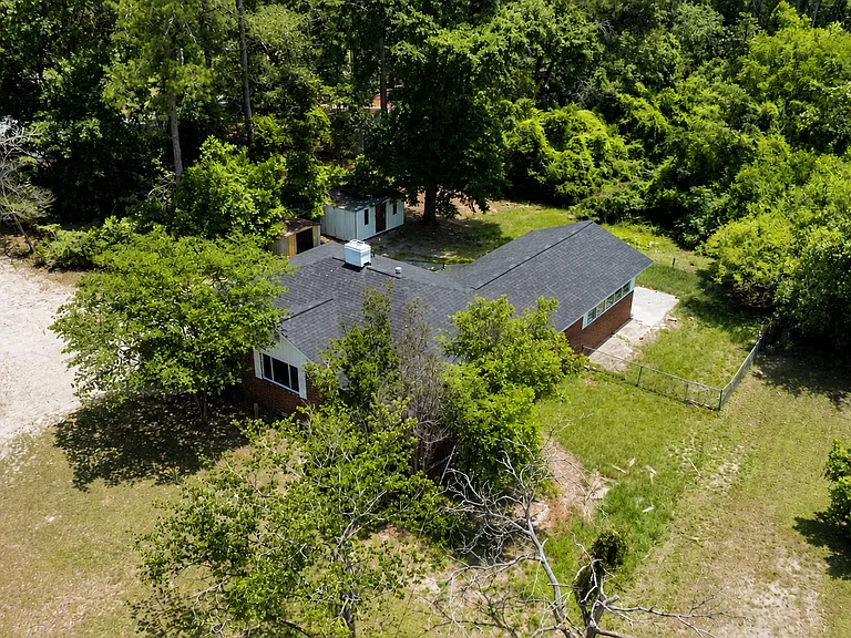 3302 Winn Dr — Photo 26