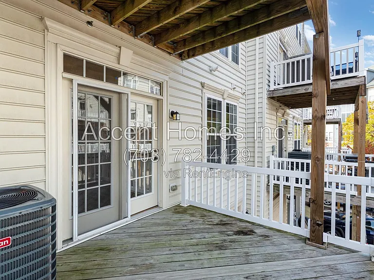5675 Harrington Falls Ln #G — Photo 33