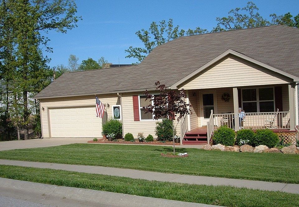 1st image of 246 Primrose Ln