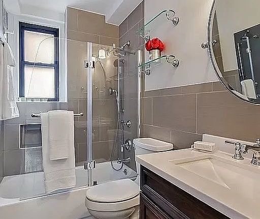 5th image of 211 E 35th St APT 9E