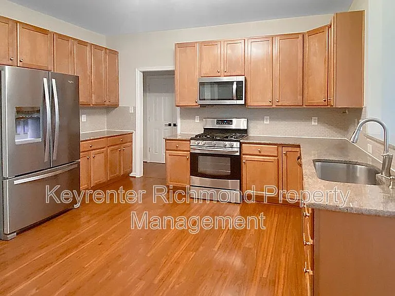 229 Ashbury Hills Dr — Photo 7