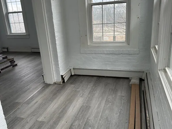 2228 Mount Royal Ter APT C, Baltimore, MD 21217