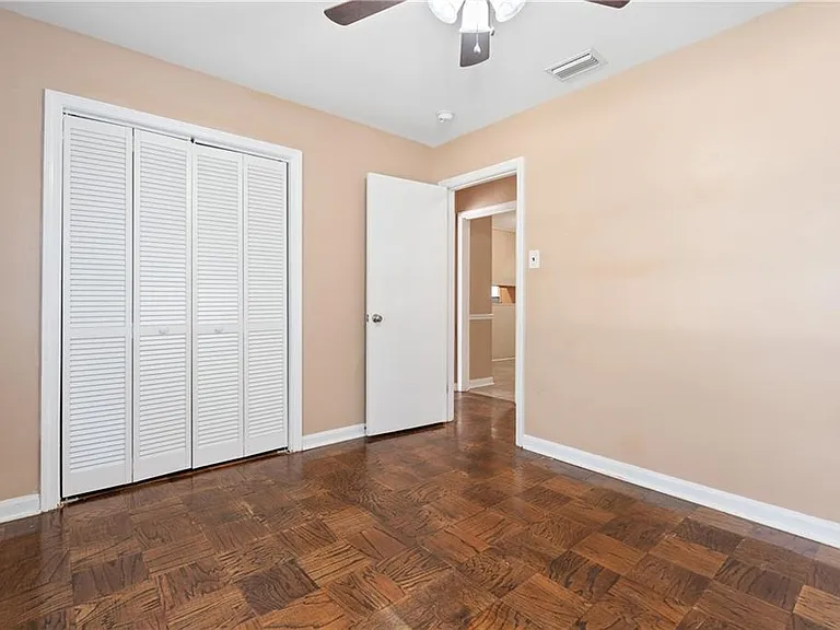 4242 Marmora Dr — Photo 17