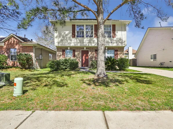 415 Laurel Pine Dr, Humble, TX 77339