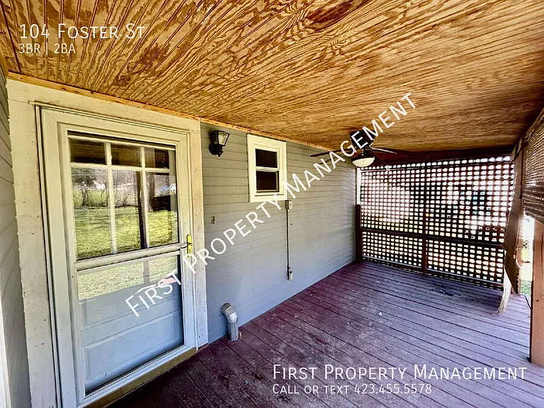 104 Foster St — Photo 26