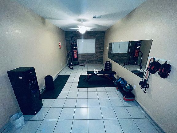 5th image of 1621 Gene Torres Dr