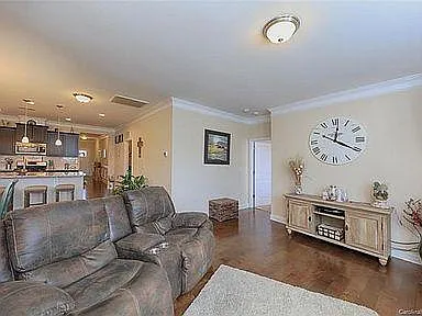 3715 Summer Haven Dr — Photo 14