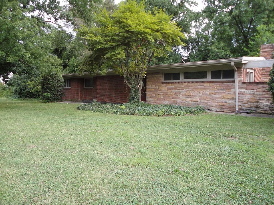 1st image of 1020 E Clark Blvd