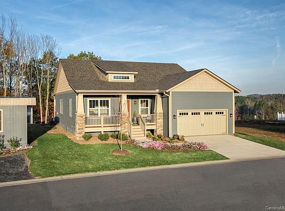 5th image of 82 Loftin St #25