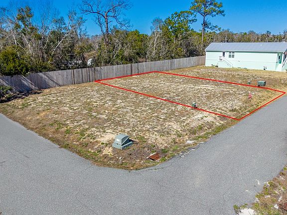 2nd image of  SW 879th St