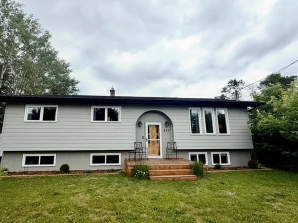 240 Dehavilland AVENUE, Air Ronge, SK S0J 3G0