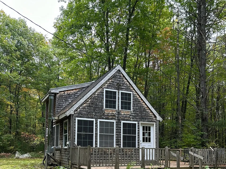 108 Sandy River Rd