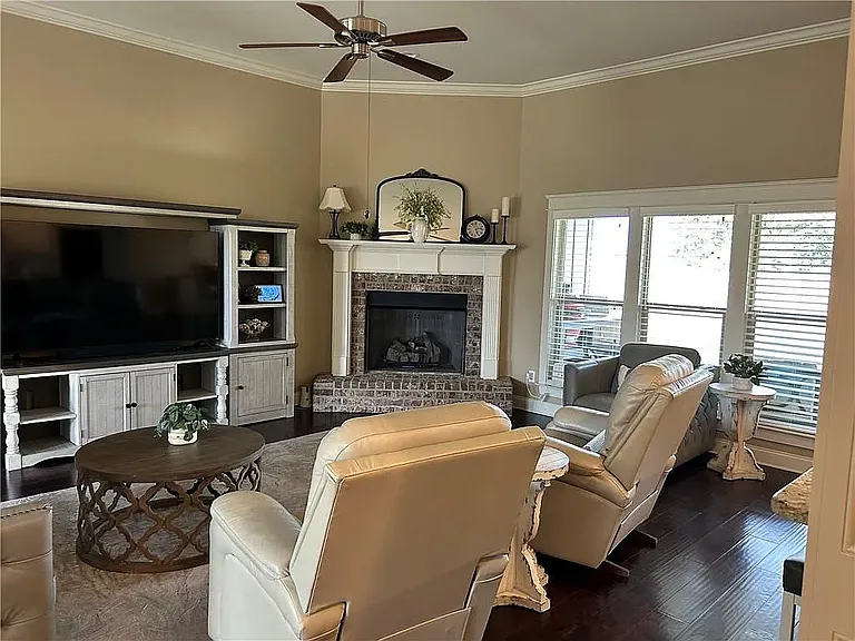 10937 Warrenton Rd — Photo 17