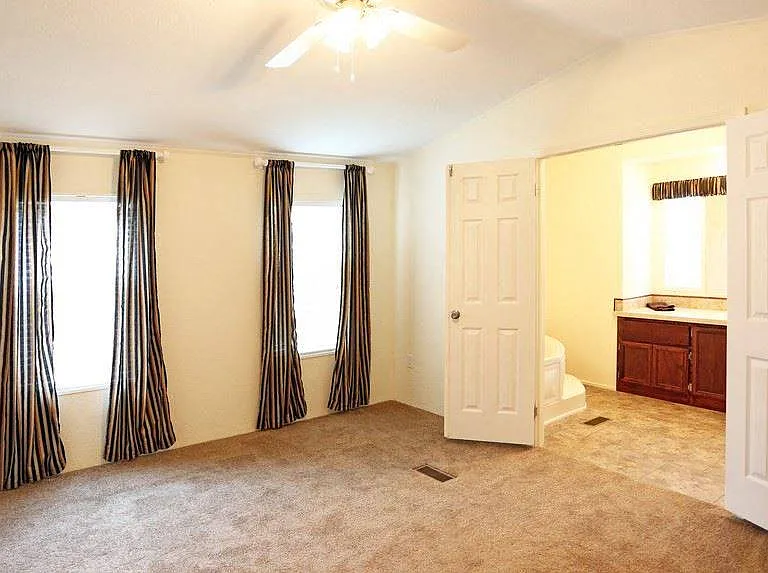 45 Purple Sage Rd — Photo 7