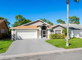 1062 Salmon Isle, Greenacres, FL 33413