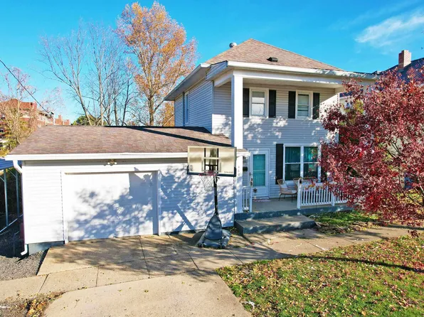 460 N 11th St, Lawrenceville, IL 62439