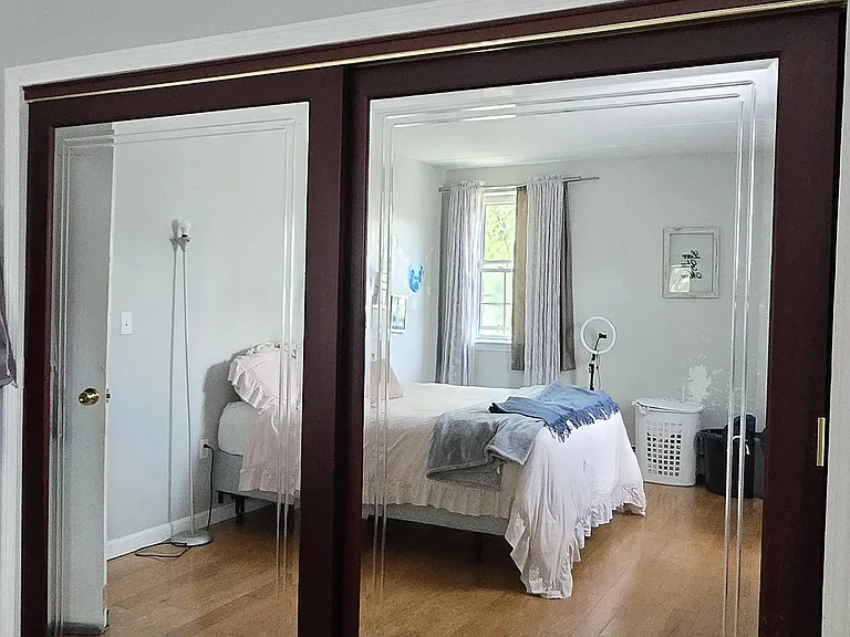 20 Skyline Dr #5 — Photo 3