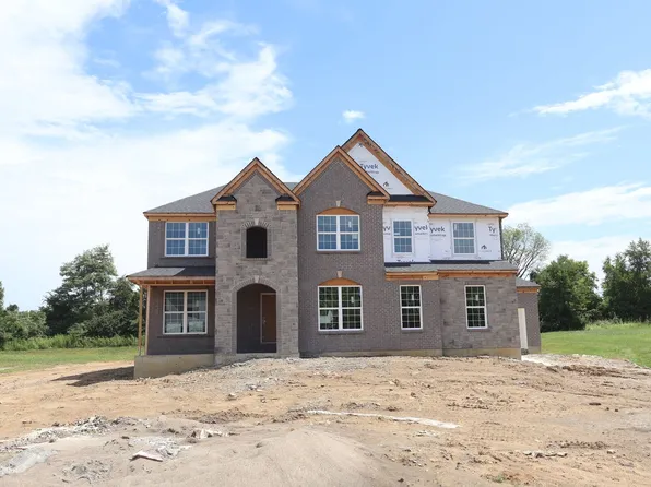 1646 Longmeadow Dr, Lebanon, OH 45036