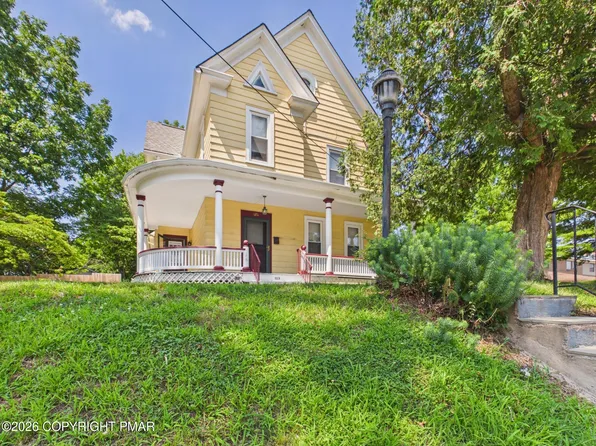 126 E Brown St, East Stroudsburg, PA 18301