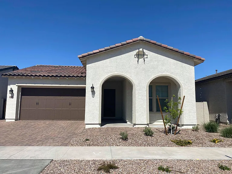 20848 E Reins Rd — Photo 1