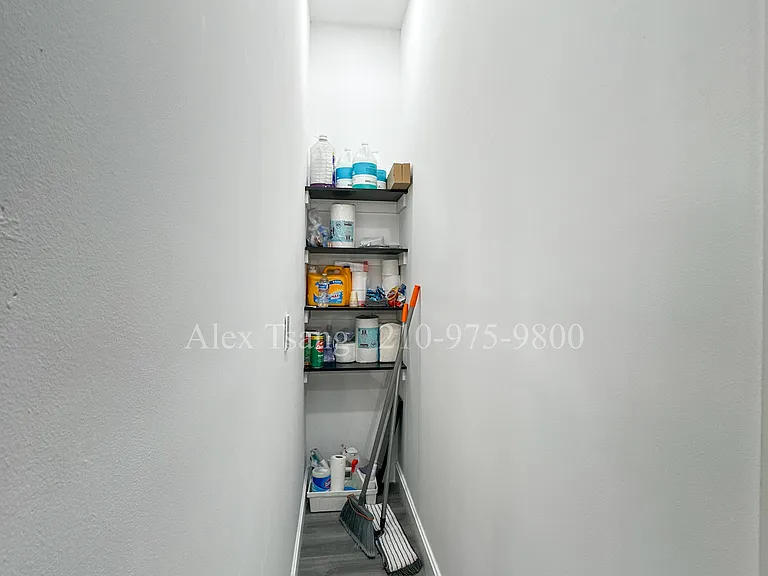316 Toledo St #102 — Photo 5