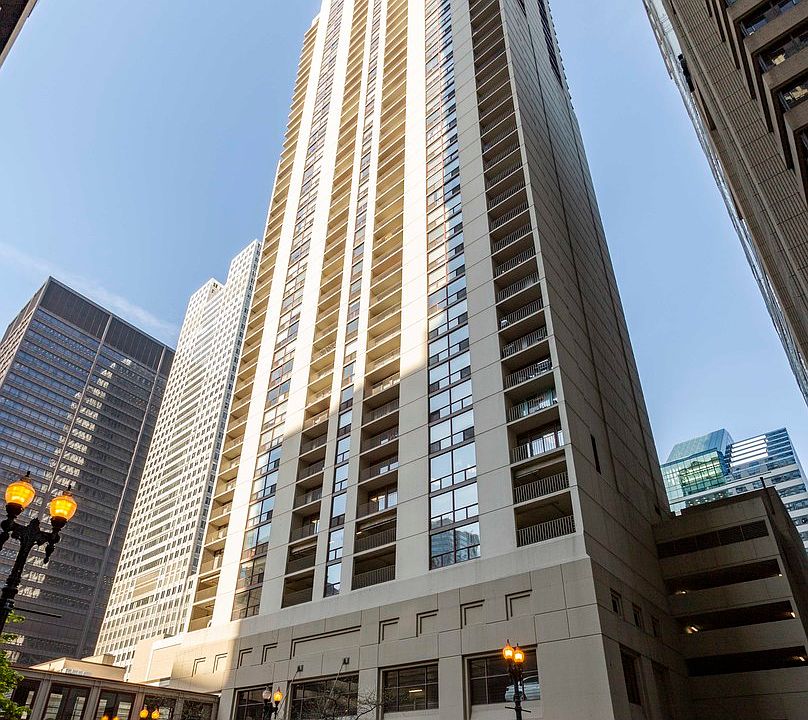 1st image of 200 N Dearborn St Unit 2808