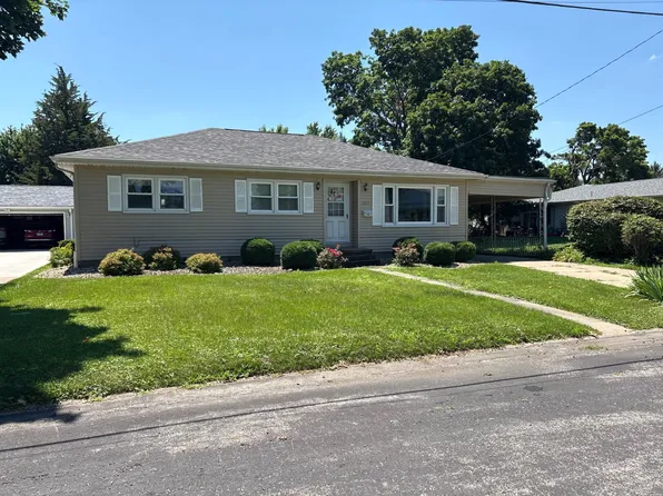 1201 Lincoln Rd, Monmouth, IL 61462