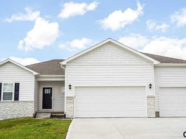 12314 S 204th Ave, Gretna, NE 68028