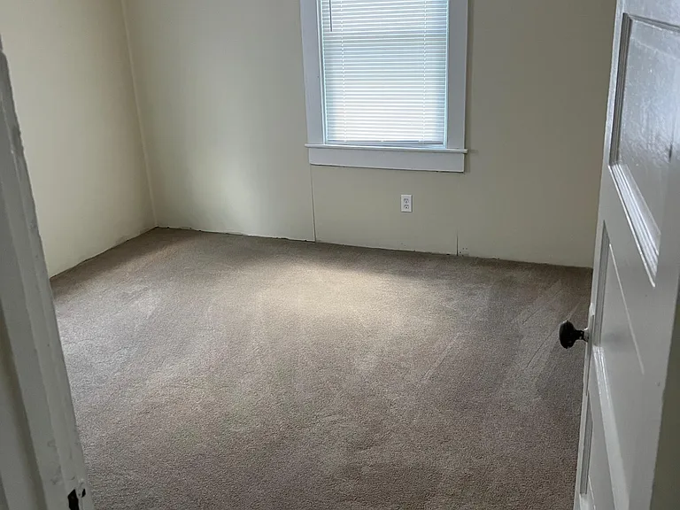 2934 Park Ave — Photo 5