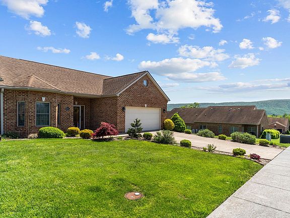 2nd image of 226 Donna Dr