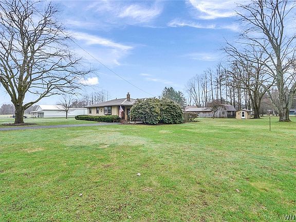 5th image of 12869 Meyers Rd