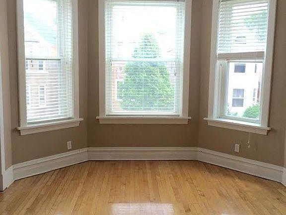 3rd image of 2938 N Lawndale Ave
