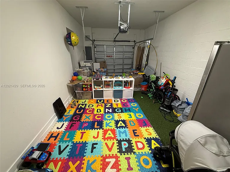 779 SE 18th St #779 — Photo 13