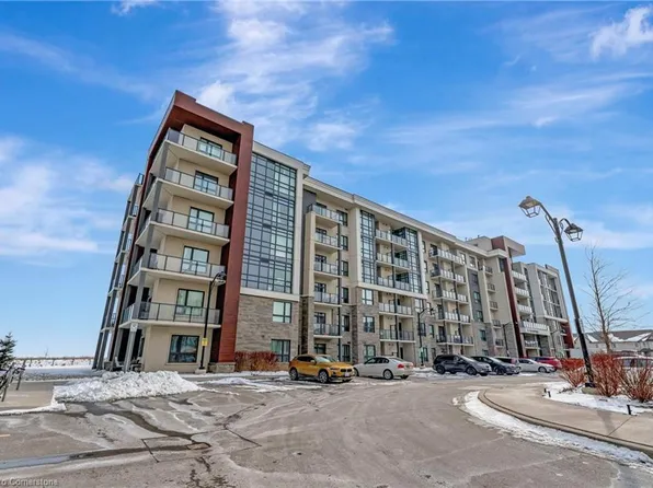 101 Shoreview Pl #116, Hamilton, ON L8E 0K2