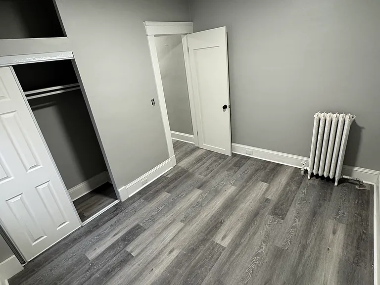 3923 Carlyle Ave — Photo 9