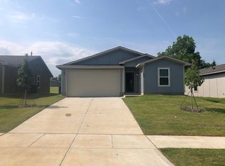 404 W Munson St, Denison, TX 75021