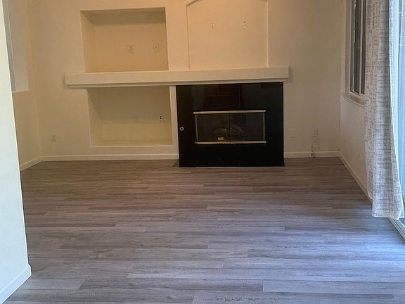 5th image of 6828 Copper Glen Cir
