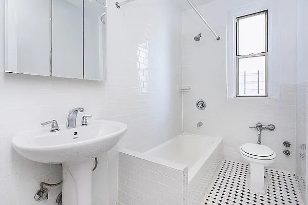 Rented by Living New York | media 18