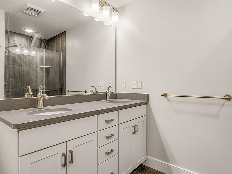 150 Route 1 Byp #101 — Photo 19
