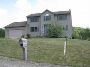 871 Worth Ave, Washington, PA 15301