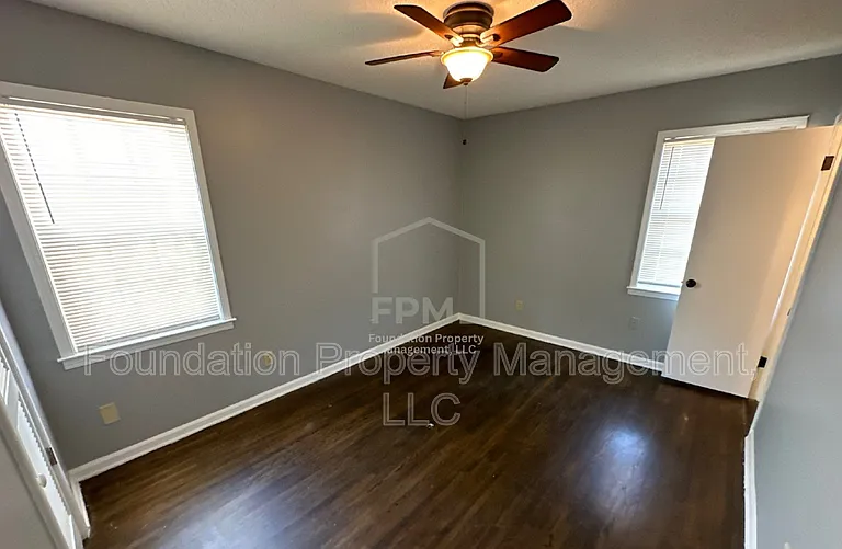 2874 Knight Rd — Photo 9