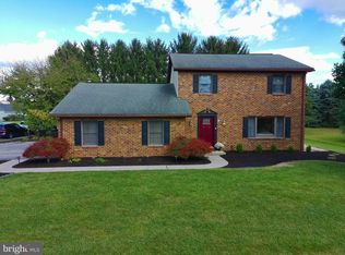 3542 Turnberry Dr, Chambersburg, PA