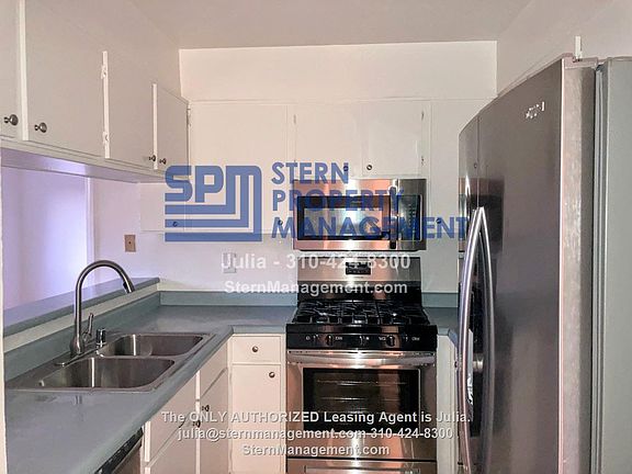 2nd image of 3101 Bagley Ave #3