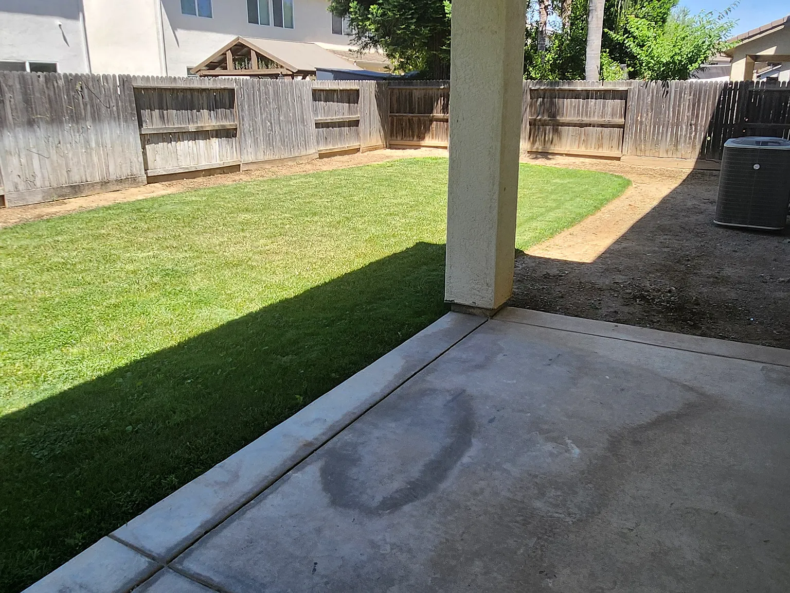 5 bed, 2565 sqft, $2,695 — Photo 1